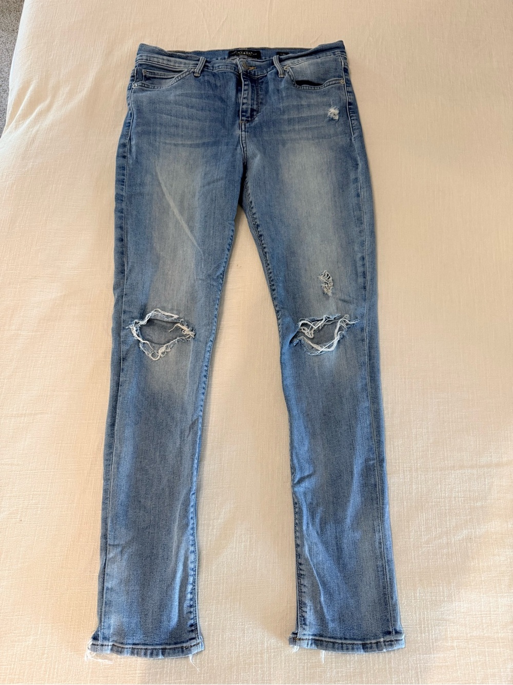 Lucky Brand Women's Medium Blue Ripped Skinny Jeans